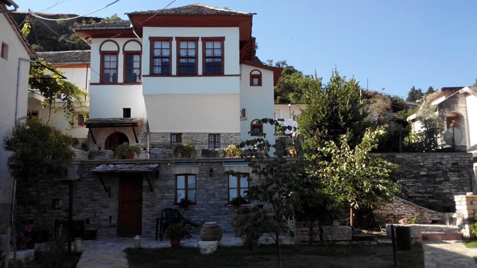Hotel Gjirokastra Exteriér fotografie