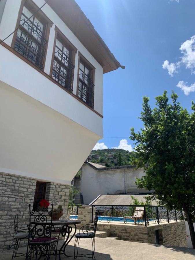 Hotel Gjirokastra Exteriér fotografie