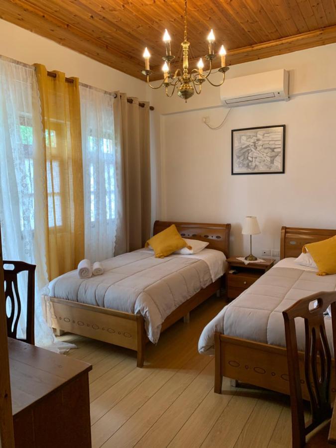 Hotel Gjirokastra Exteriér fotografie