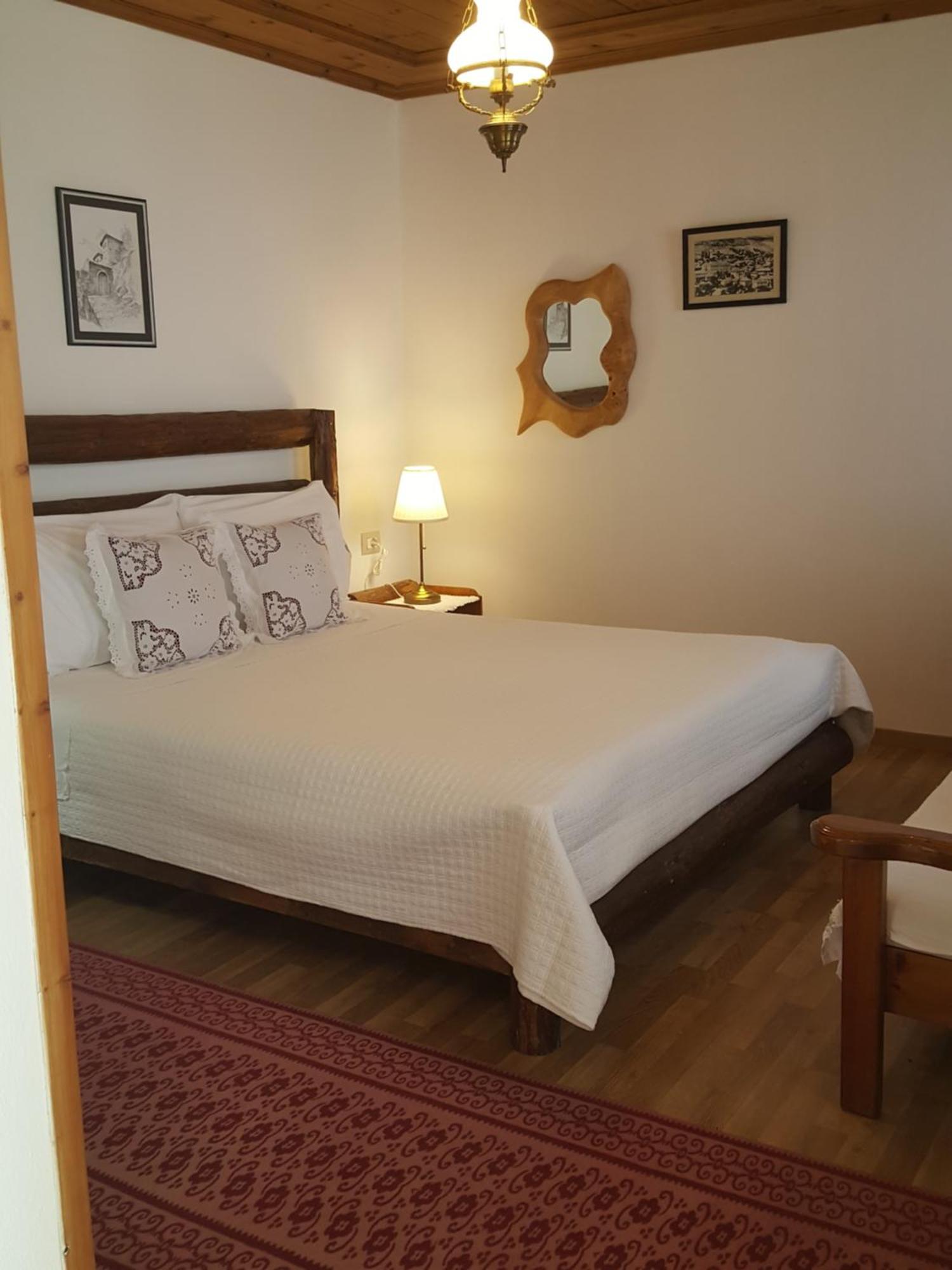 Hotel Gjirokastra Exteriér fotografie