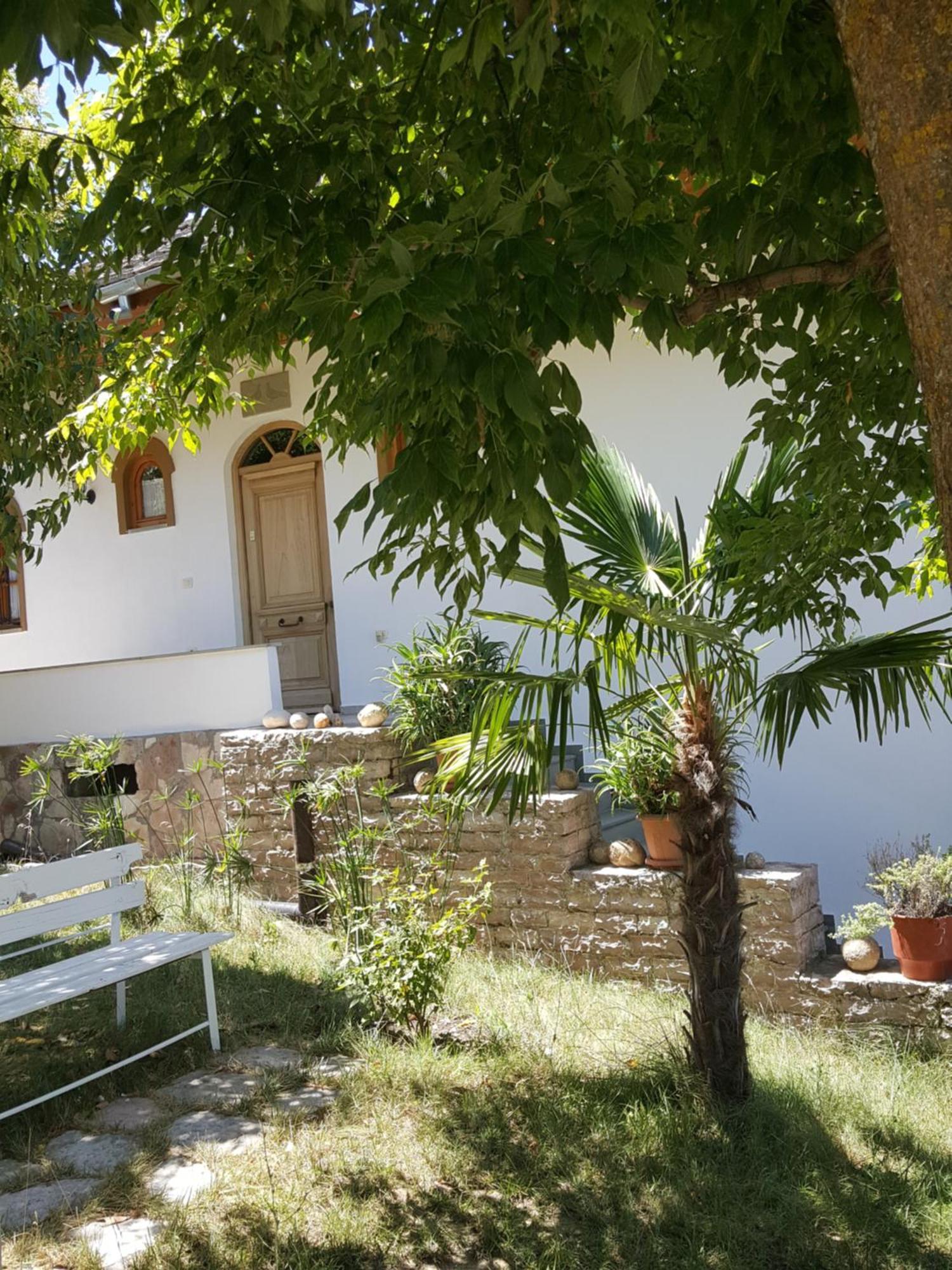 Hotel Gjirokastra Exteriér fotografie