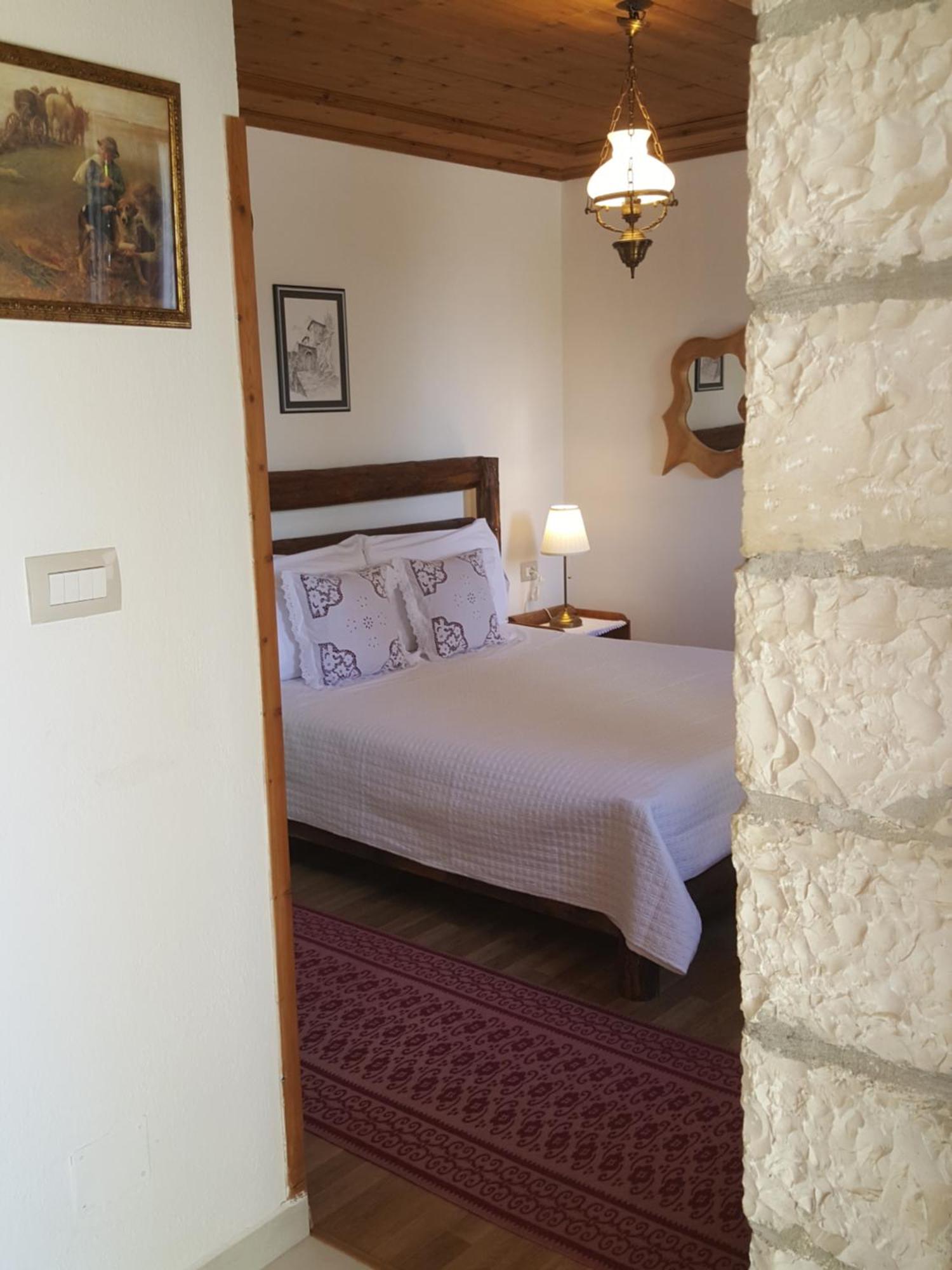 Hotel Gjirokastra Exteriér fotografie