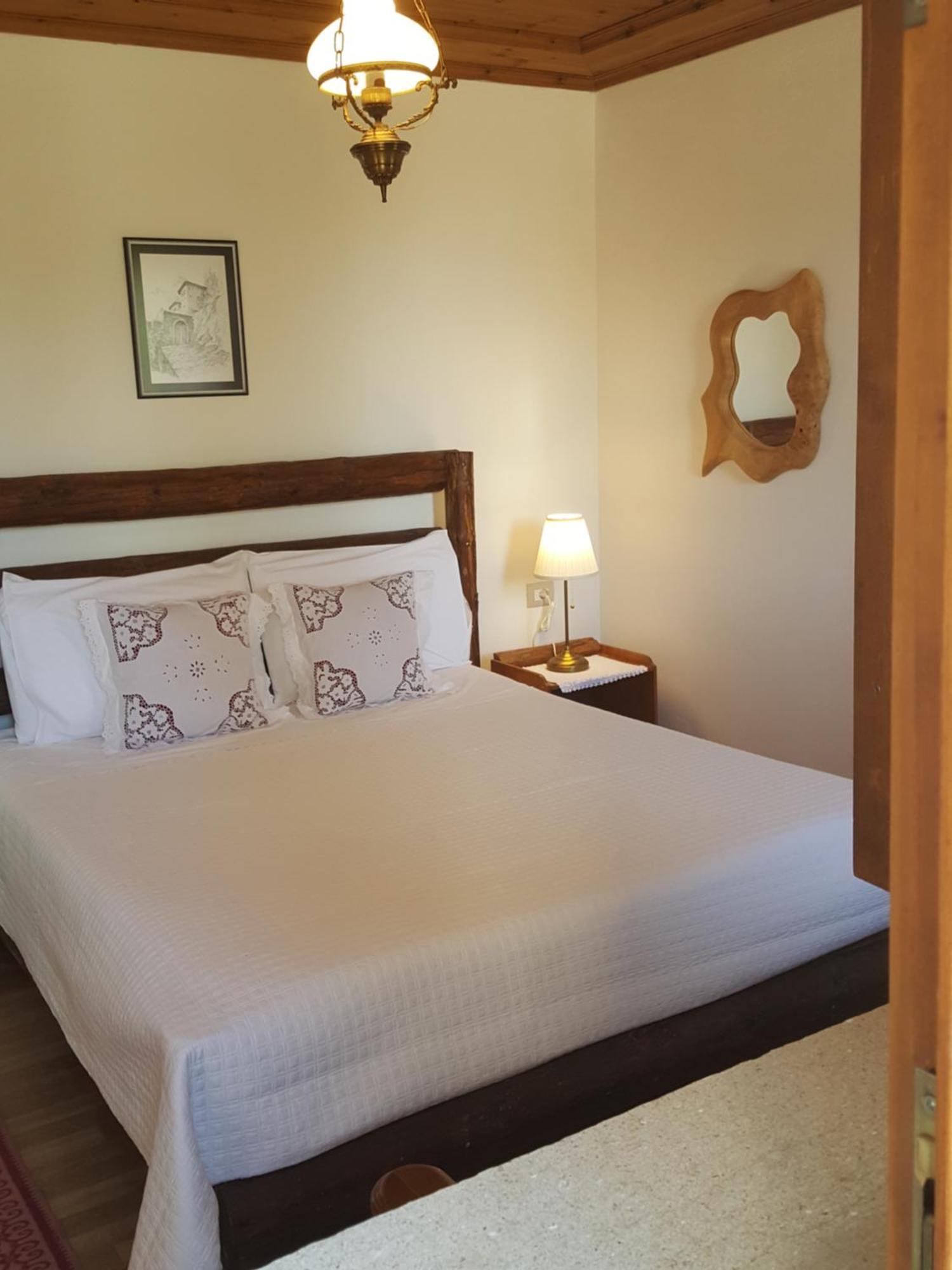 Hotel Gjirokastra Exteriér fotografie