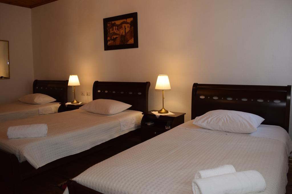 Hotel Gjirokastra Exteriér fotografie