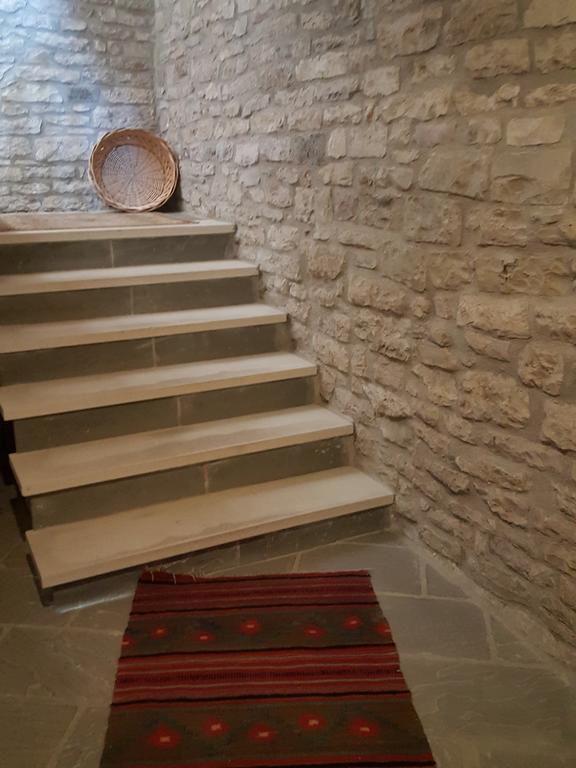 Hotel Gjirokastra Exteriér fotografie