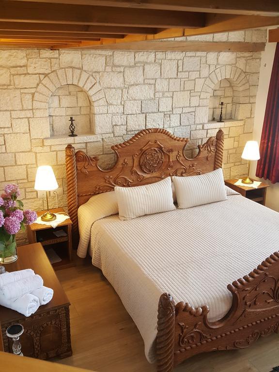 Hotel Gjirokastra Exteriér fotografie