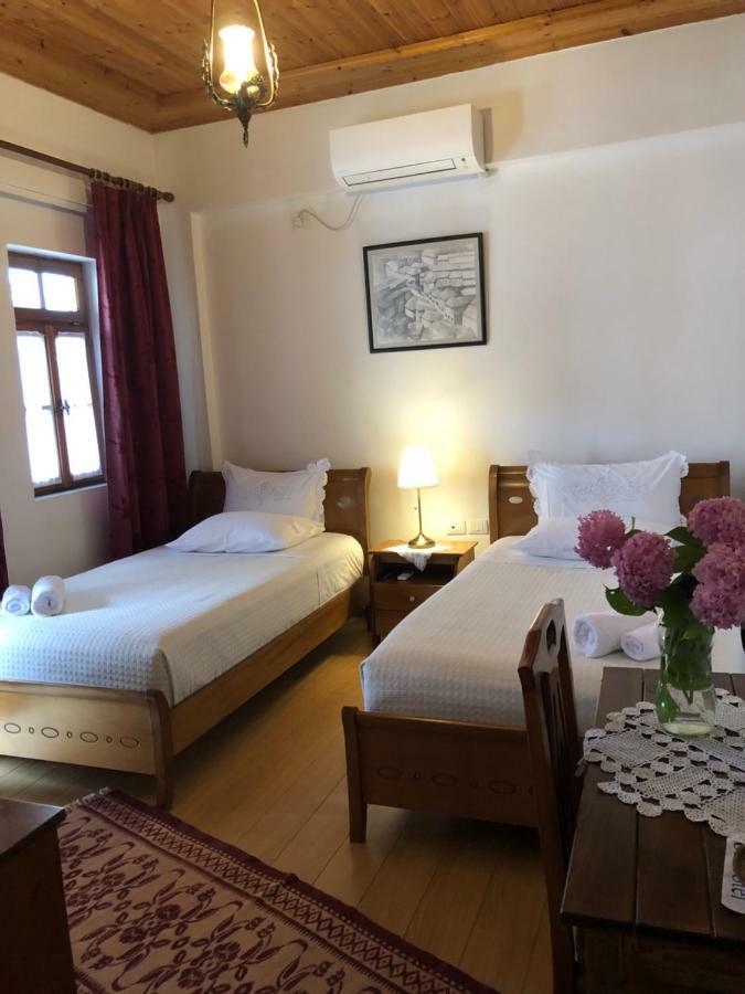 Hotel Gjirokastra Exteriér fotografie